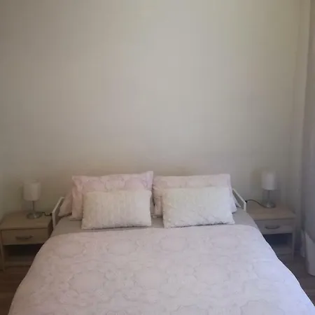 Cozy Flat Δωμάτια σε οικογενειακή κατοικία